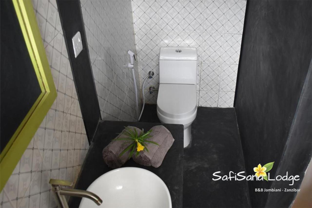 Safisana Lodge จัมเบียนี ภายนอก รูปภาพ
